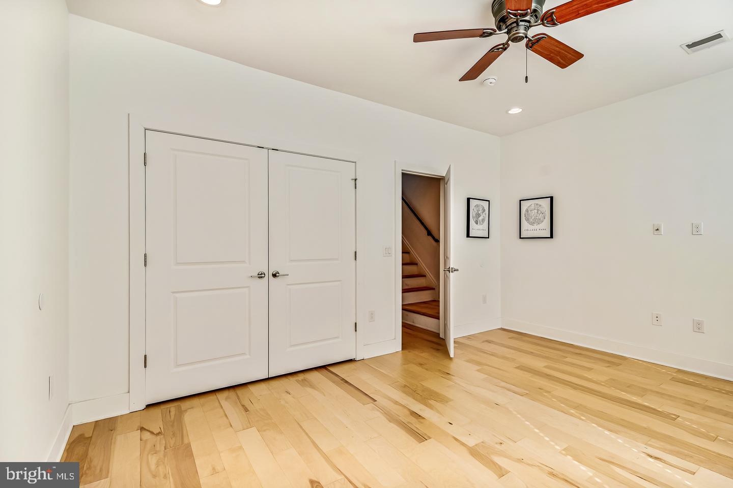 OLDE KENSINGTON - Residential