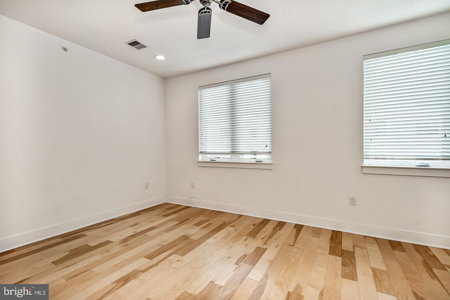 OLDE KENSINGTON - Residential