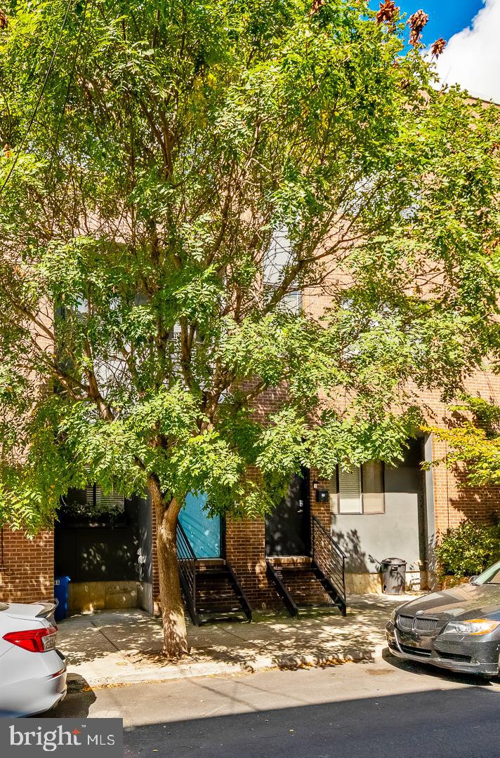 OLDE KENSINGTON - Residential