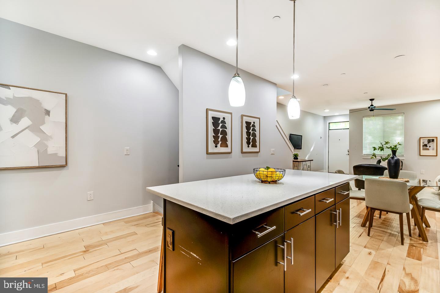 OLDE KENSINGTON - Residential