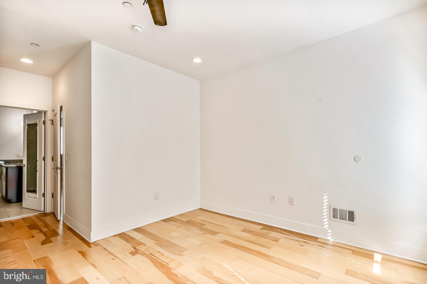 OLDE KENSINGTON - Residential