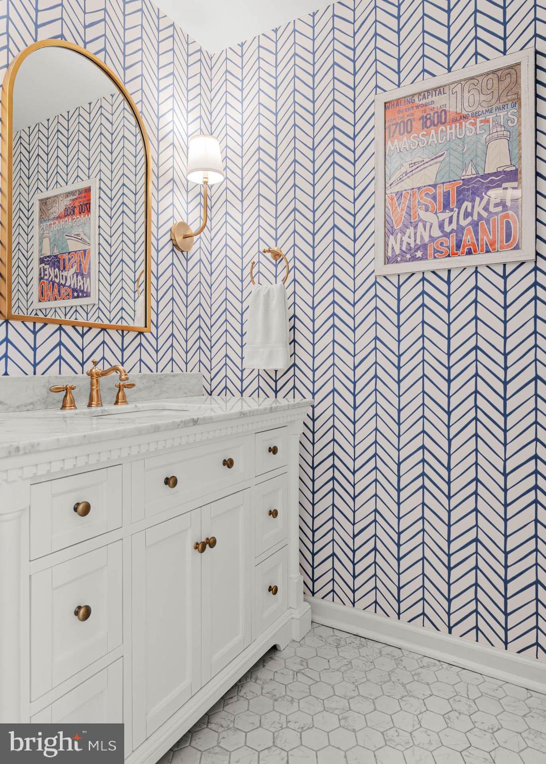 CORNERSTONE - Residential