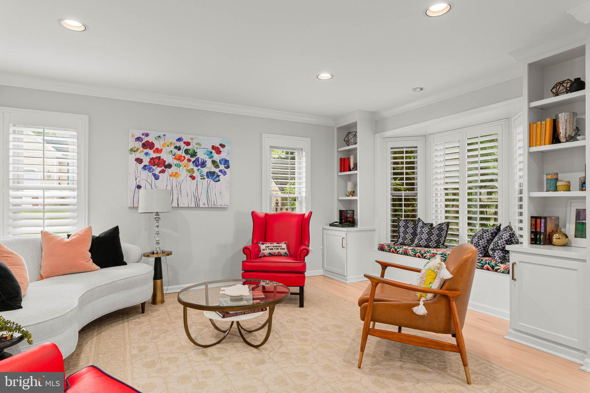 CORNERSTONE - Residential