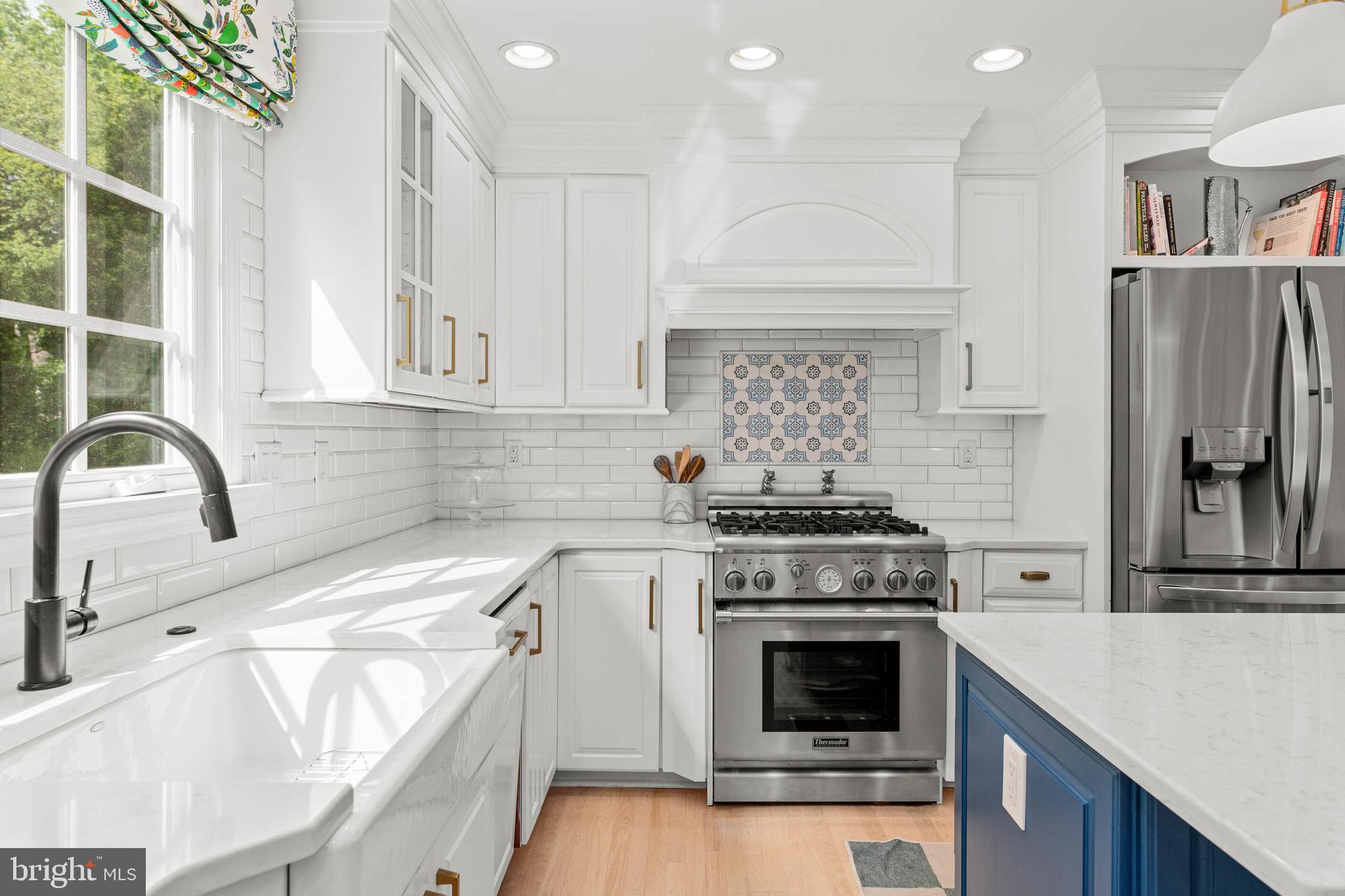 CORNERSTONE - Residential