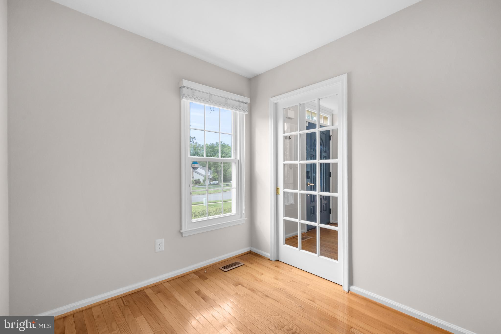 SOUTH RUN OAKS - Residential