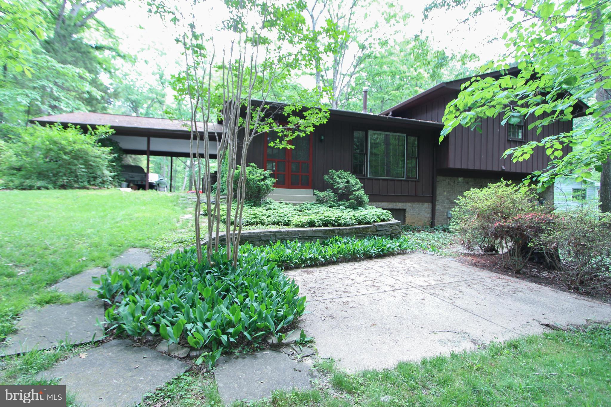 RESTON - Residential