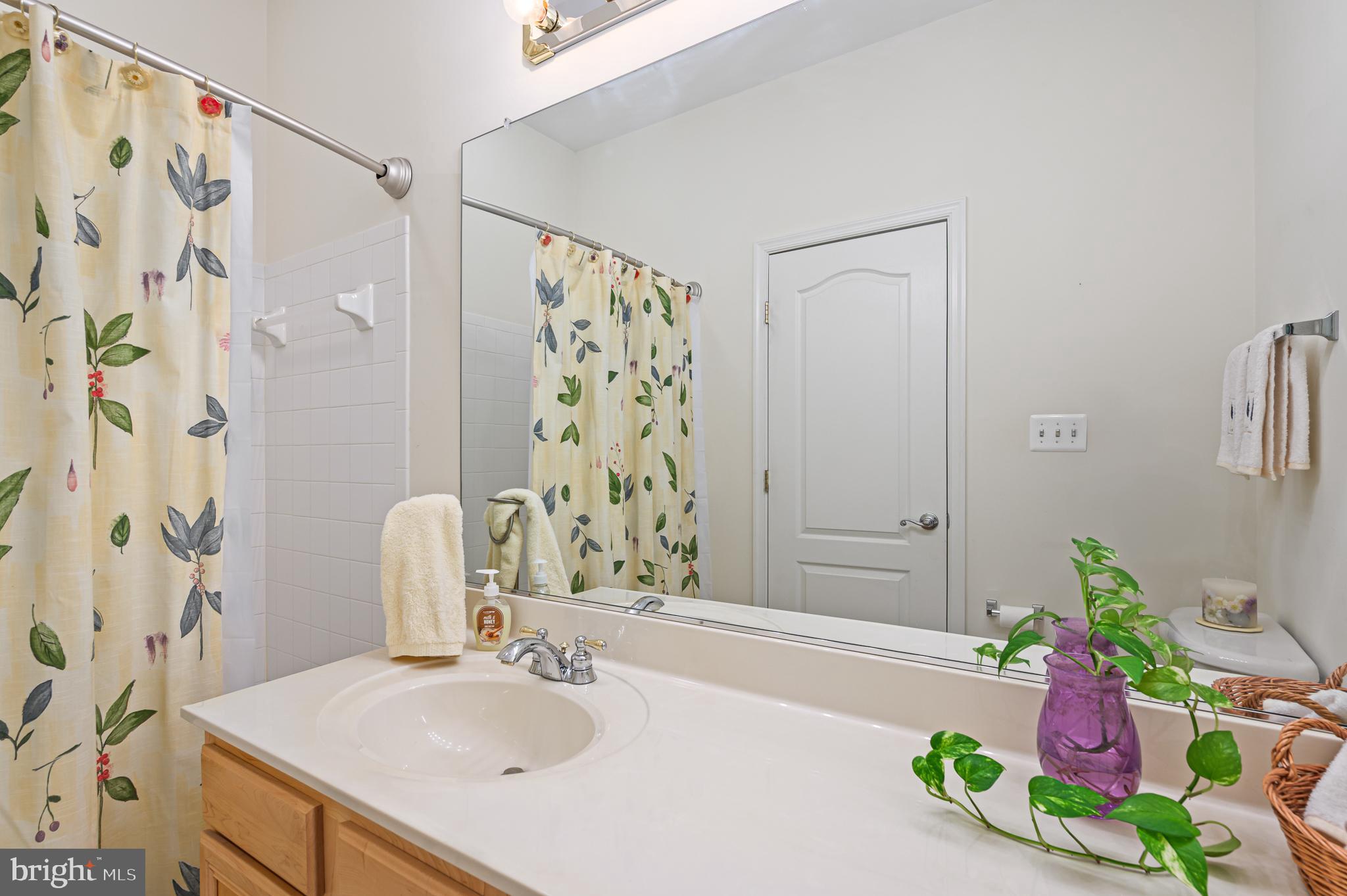 BROADLANDS SOUTH - Residential