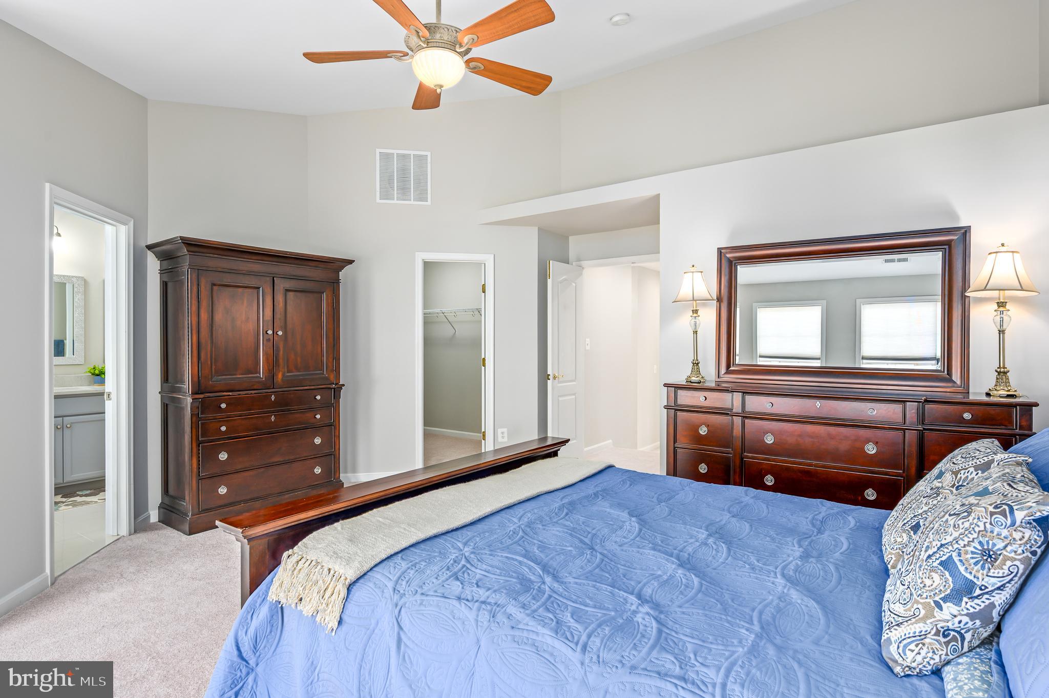 BROADLANDS SOUTH - Residential