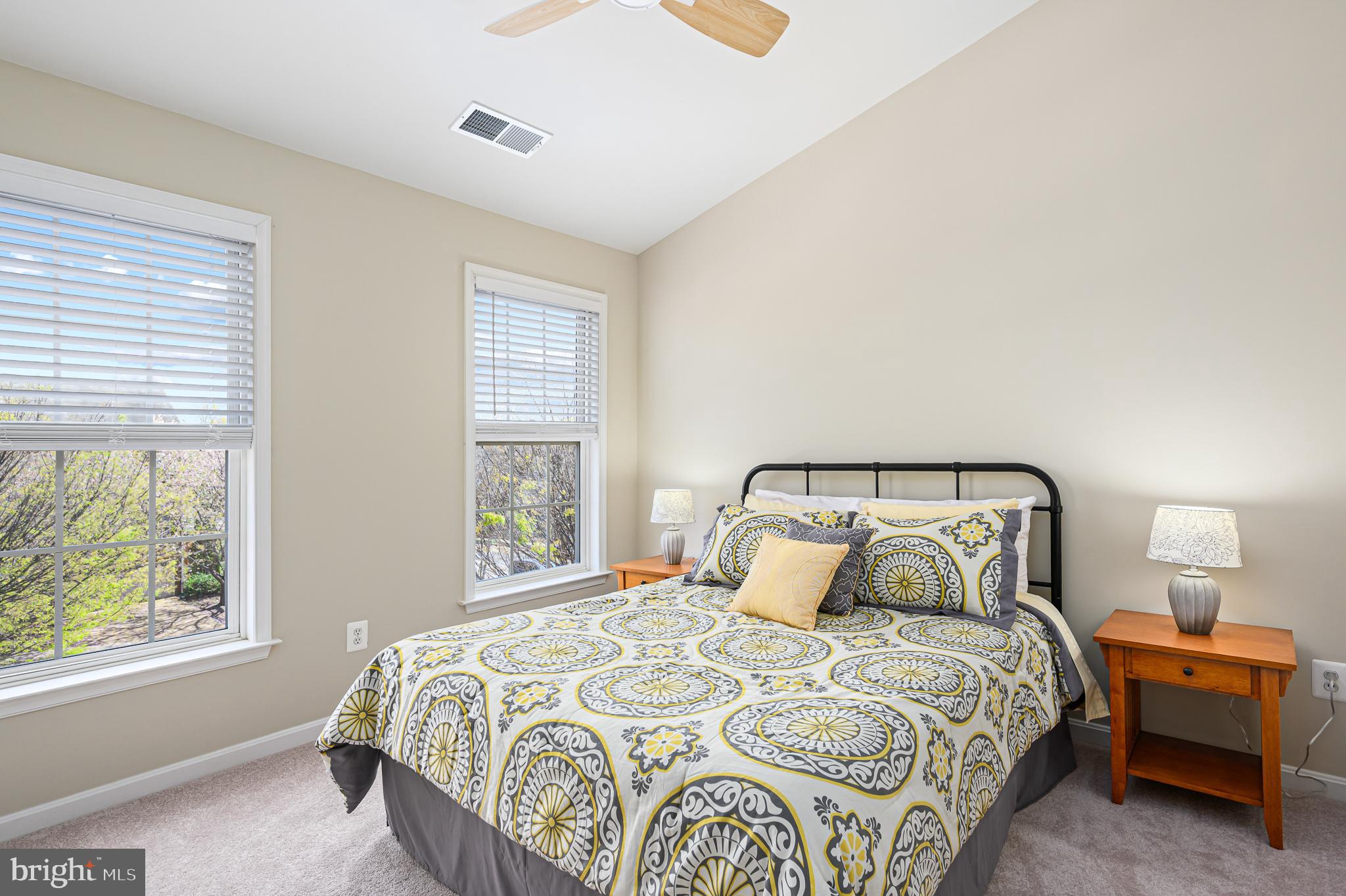 BROADLANDS SOUTH - Residential