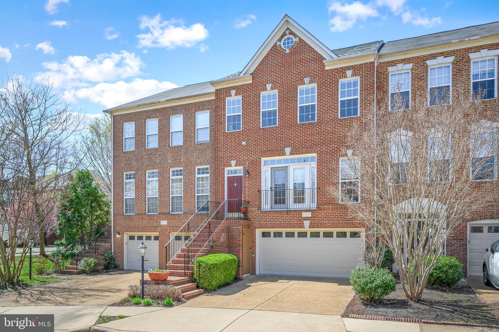 BROADLANDS SOUTH - Residential