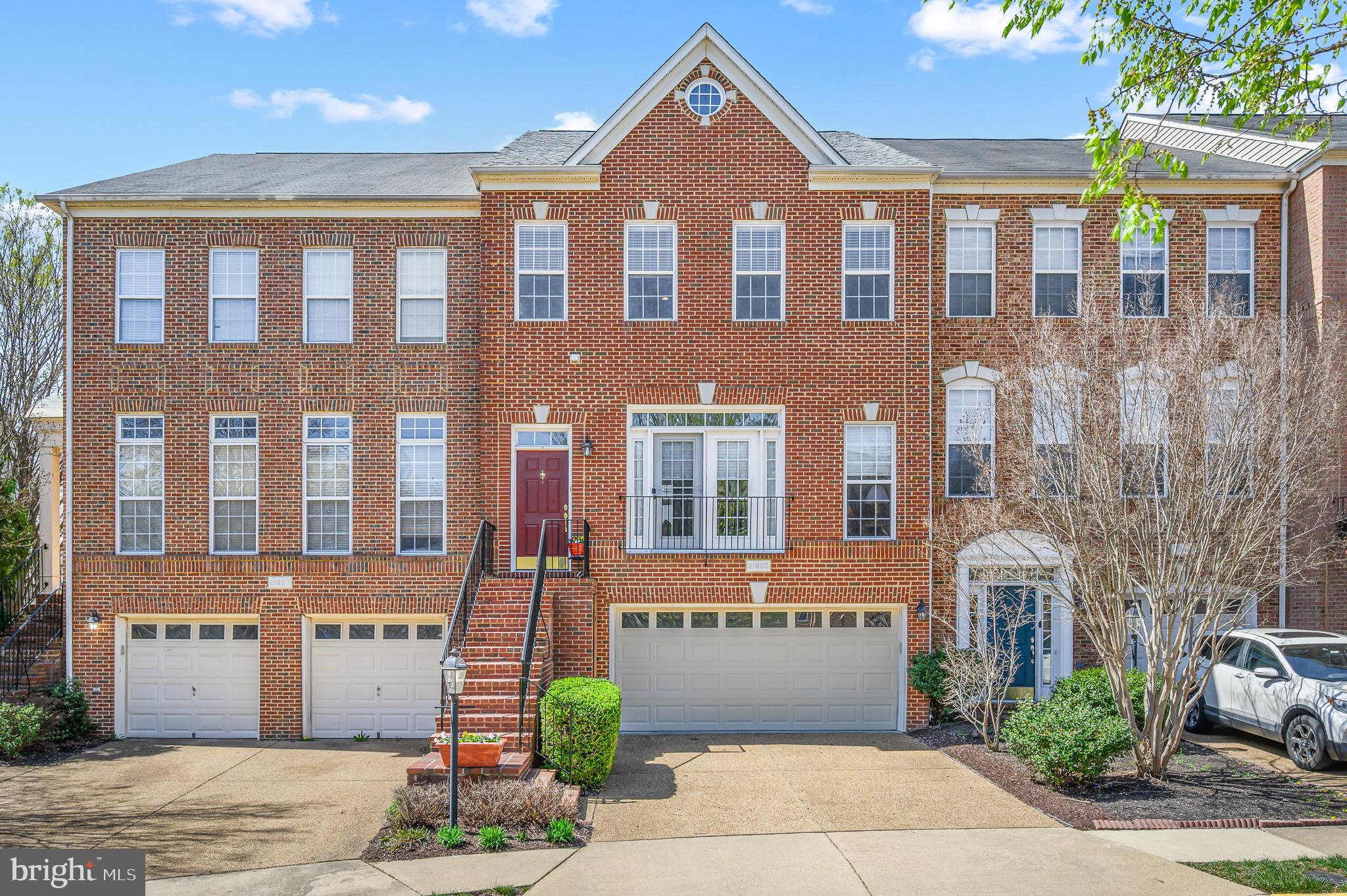 BROADLANDS SOUTH - Residential