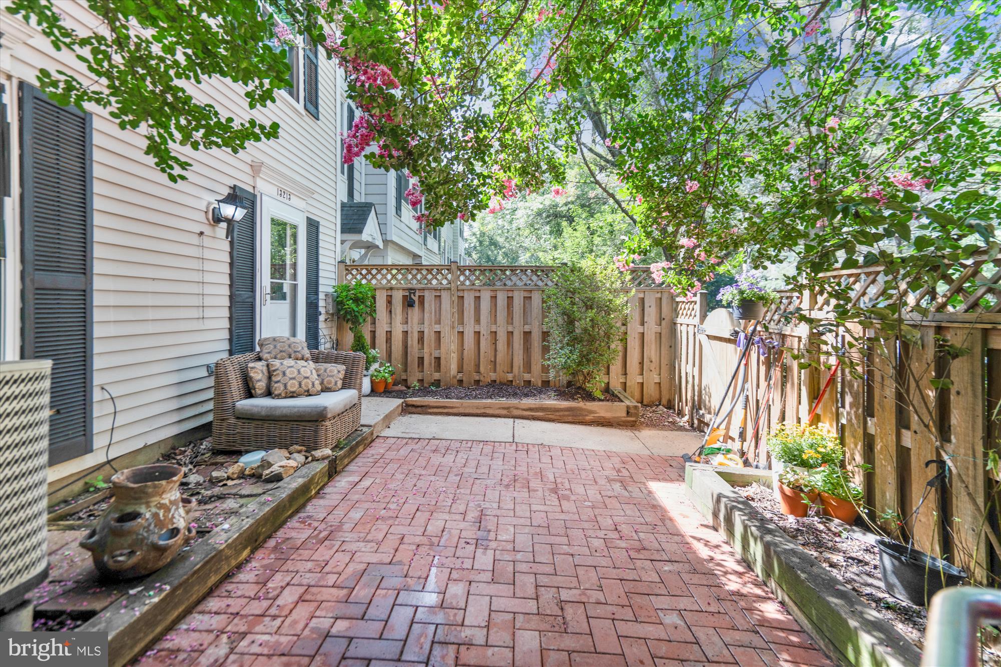 13213 WHITECHURCH CIRCLE