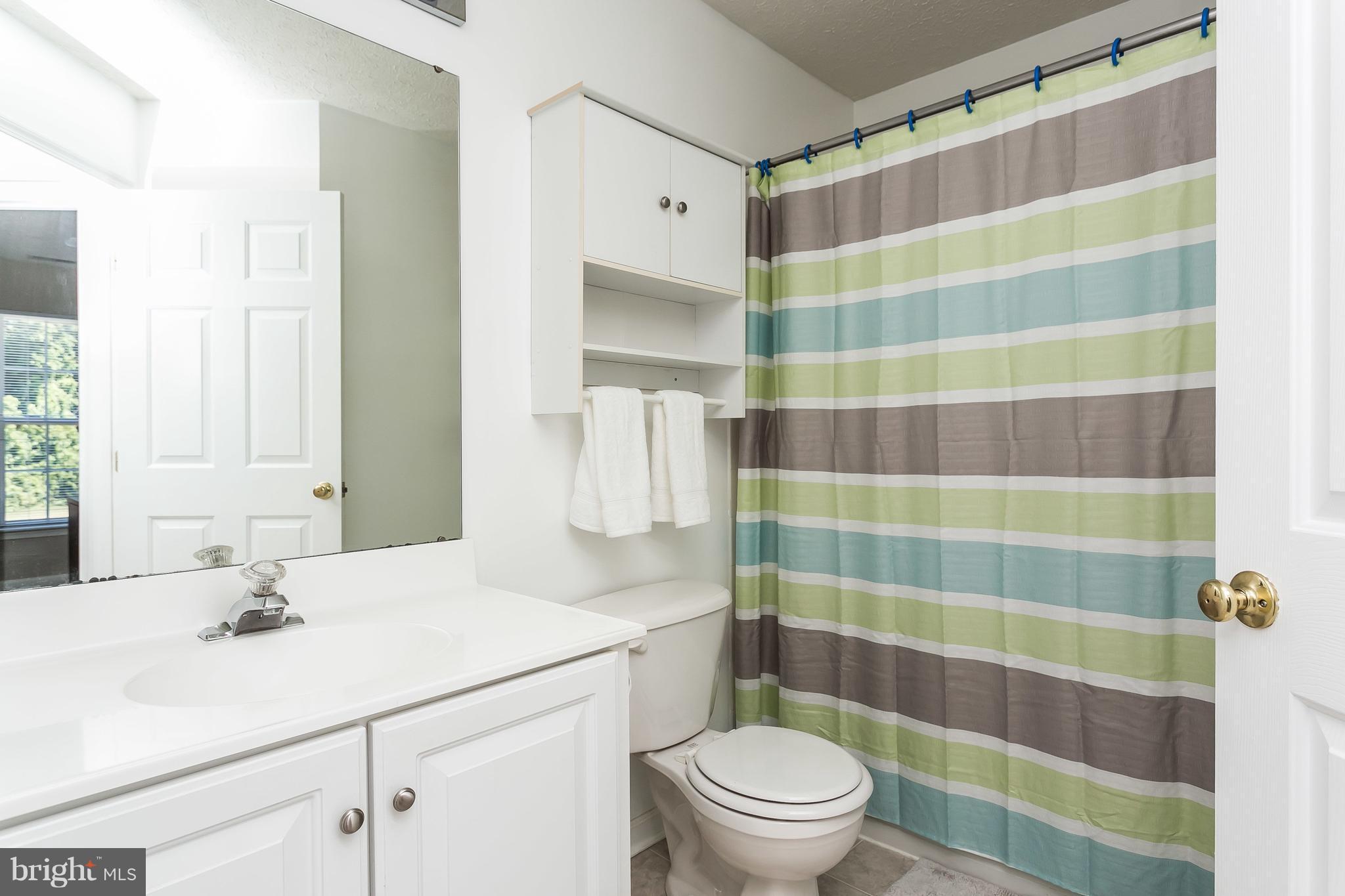 CONSTANT FRIENDSHIP - Residential