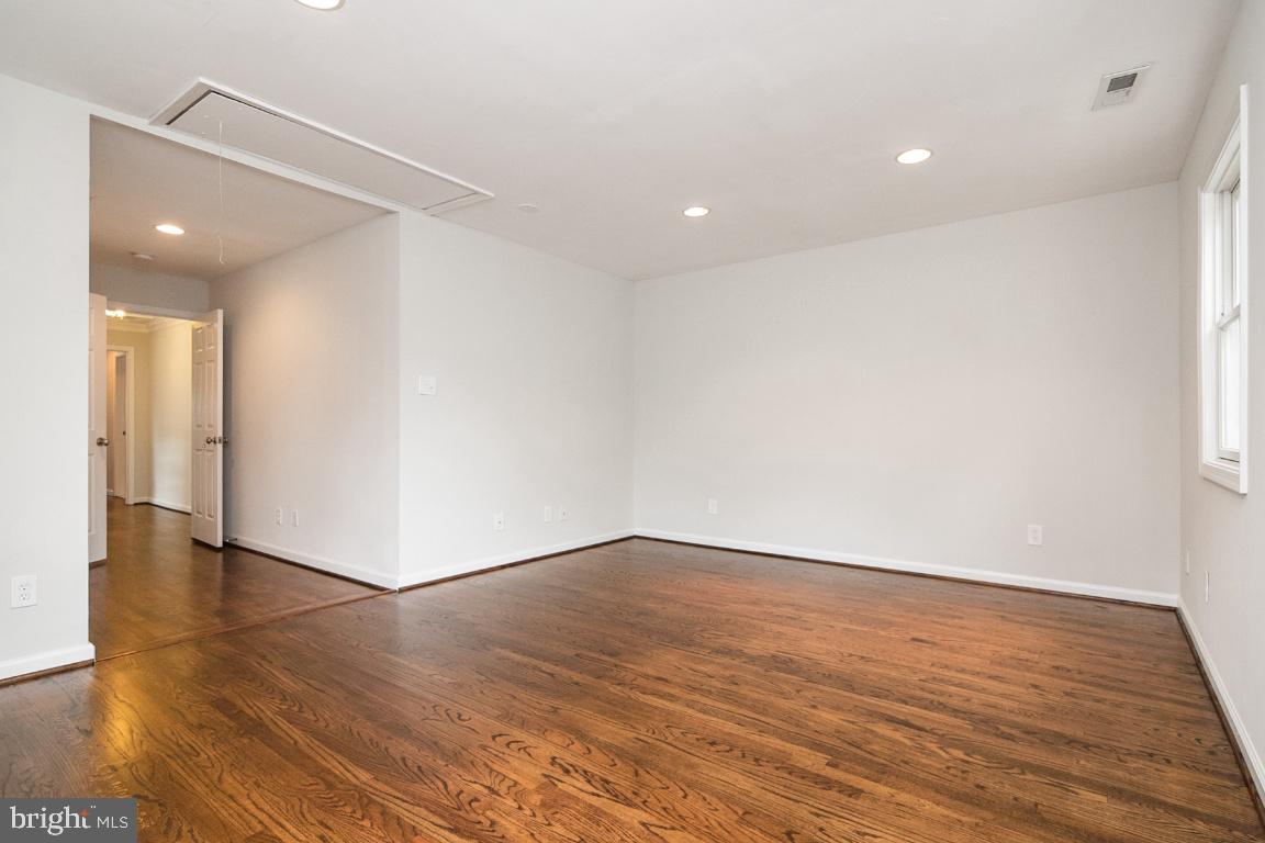 ALCOVA HEIGHTS - Residential