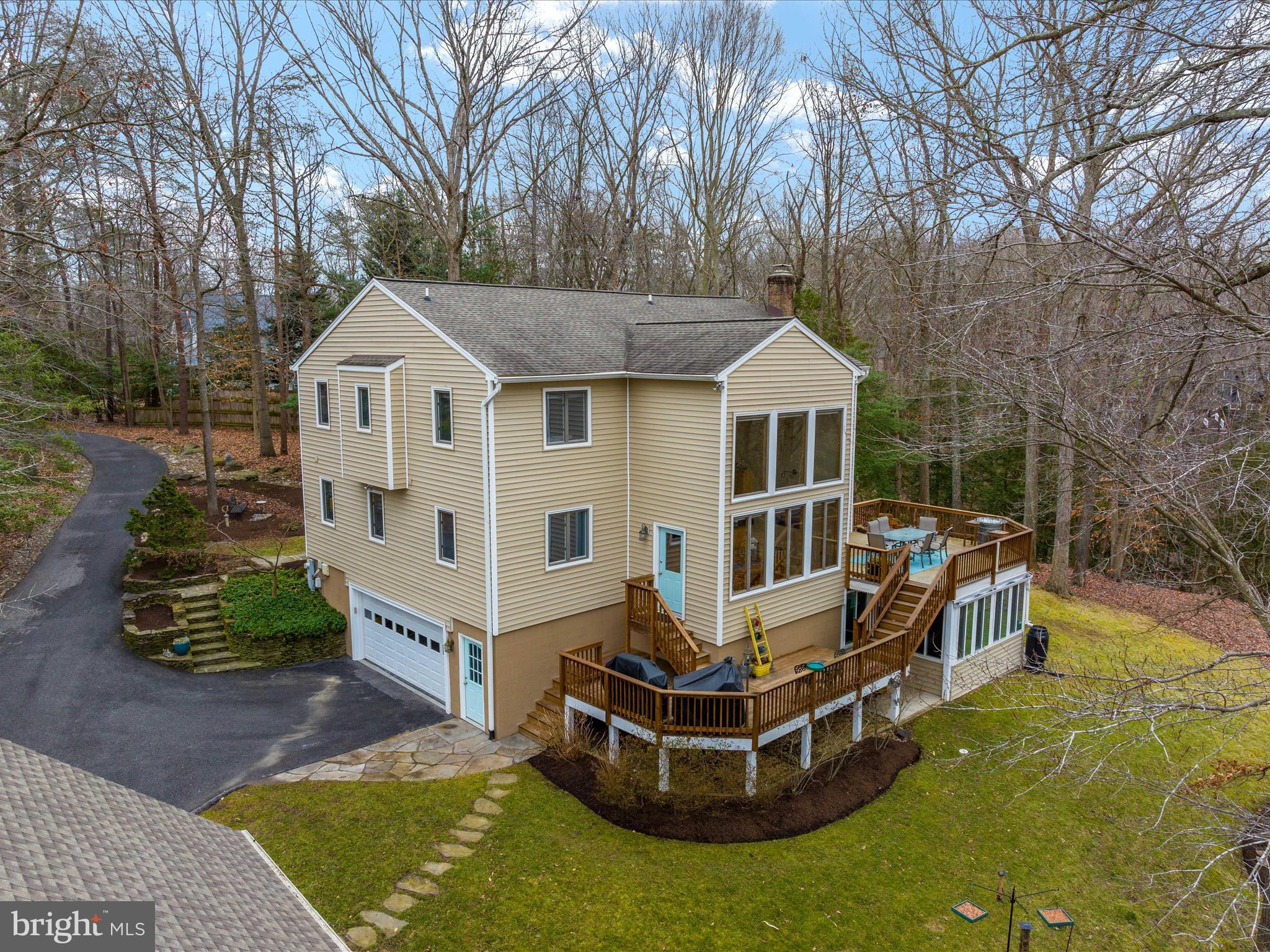 NORTH RIVER FOREST - Residential