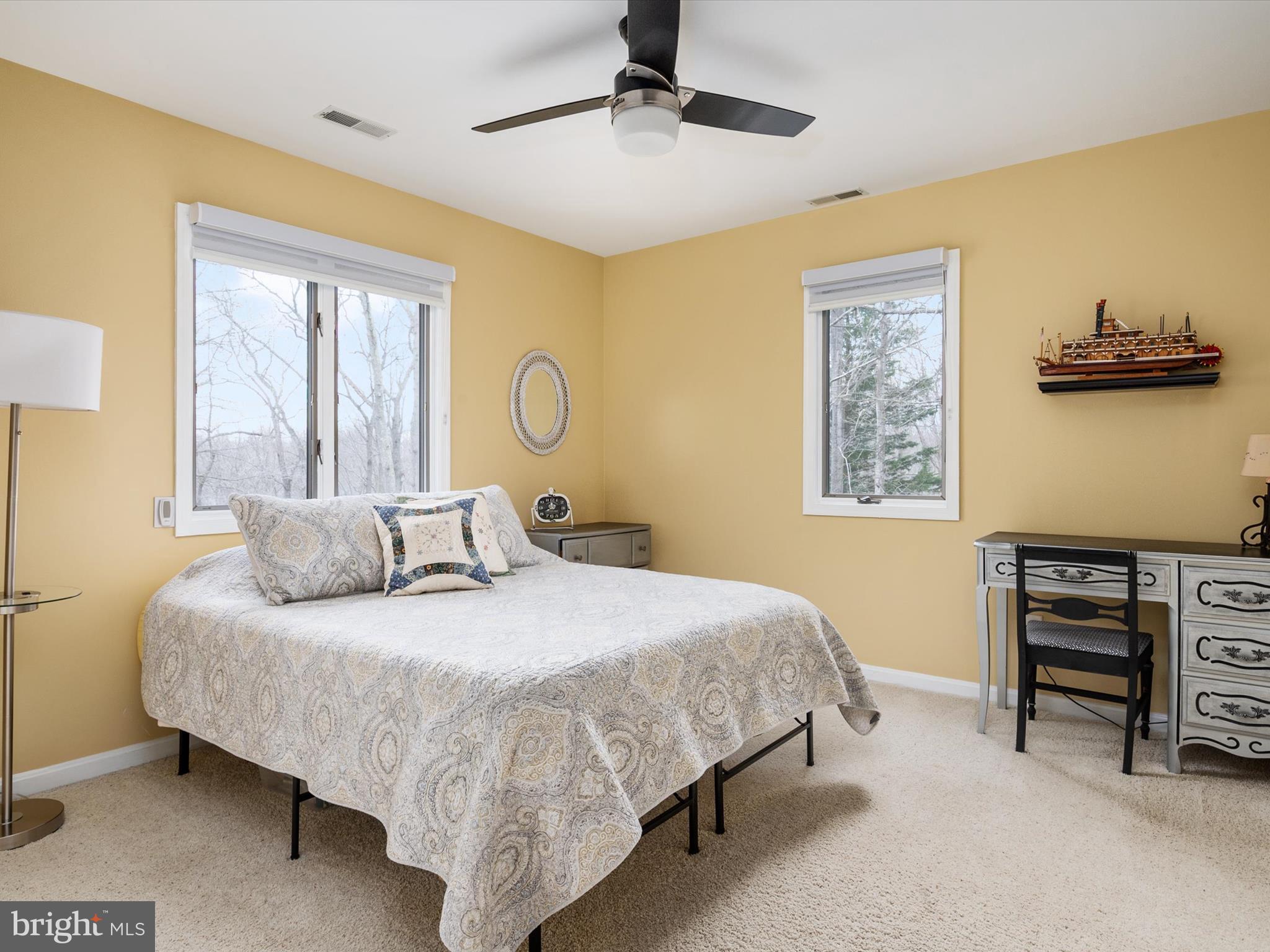 NORTH RIVER FOREST - Residential