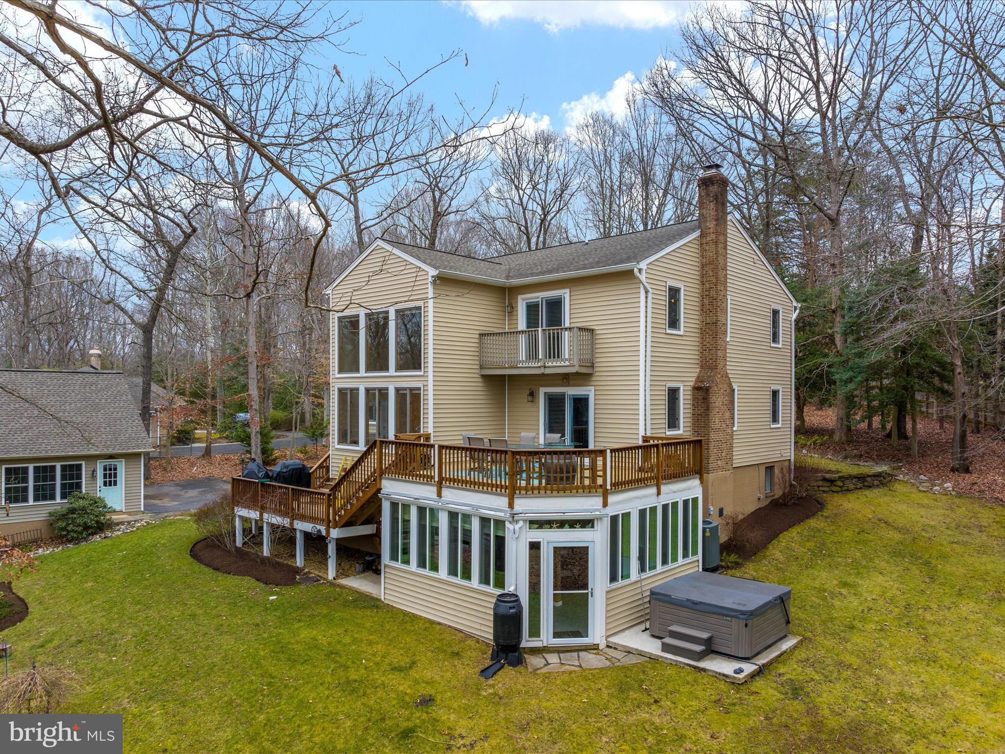 NORTH RIVER FOREST - Residential