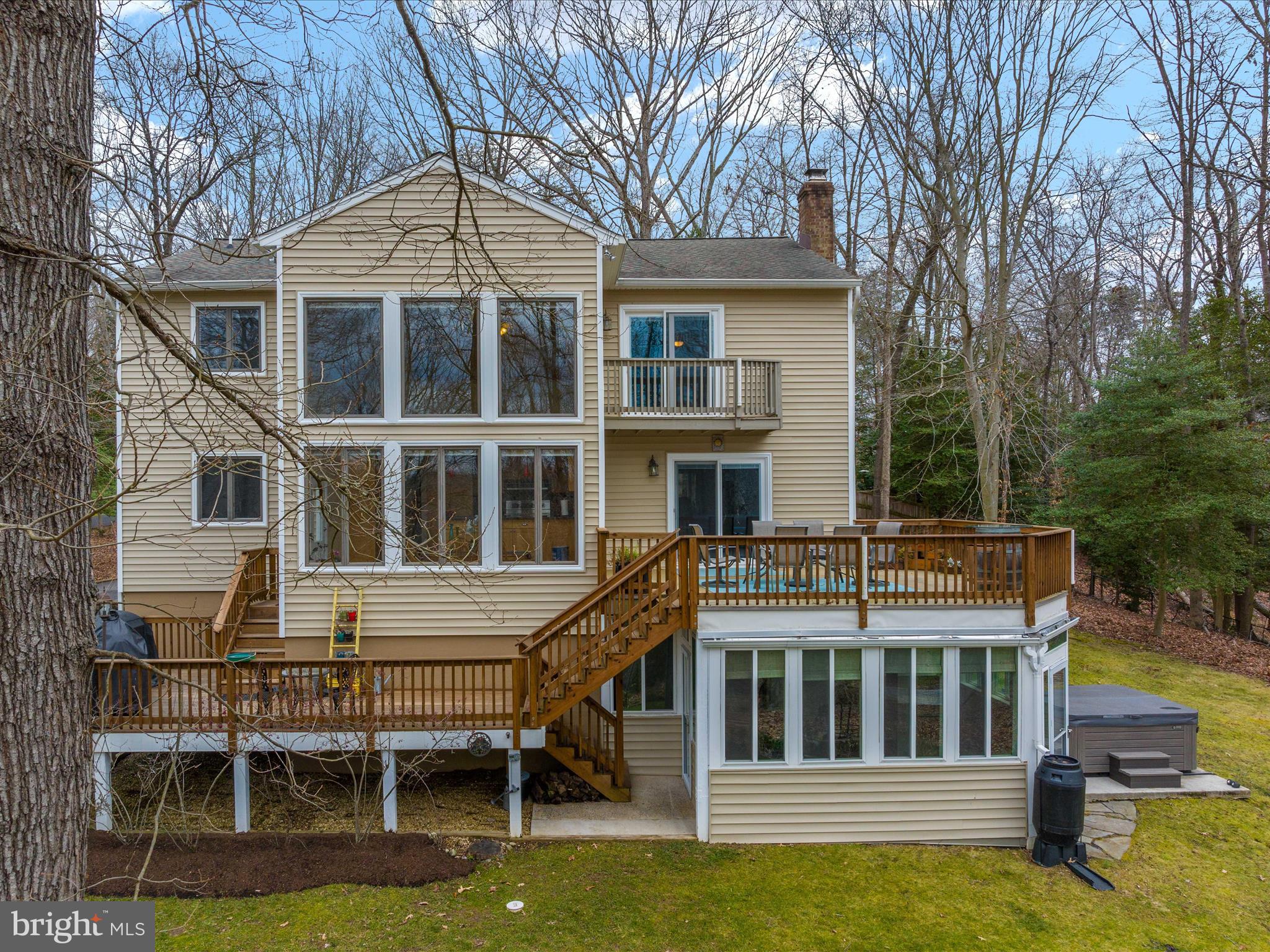 NORTH RIVER FOREST - Residential