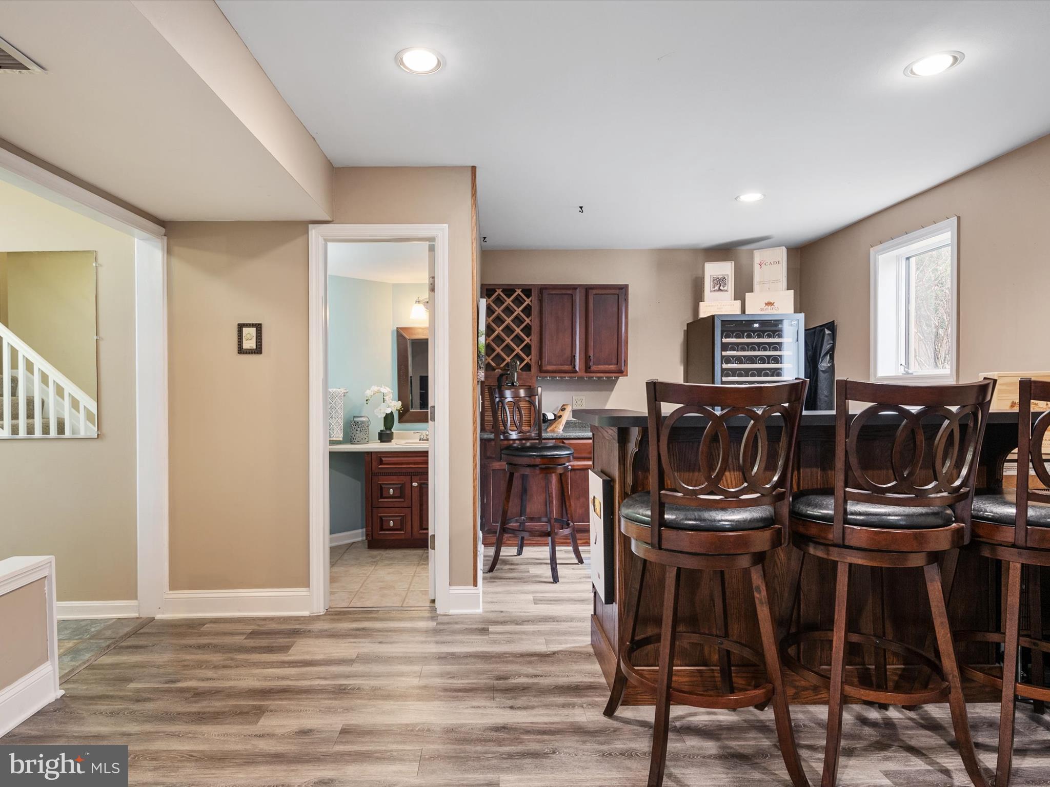 NORTH RIVER FOREST - Residential