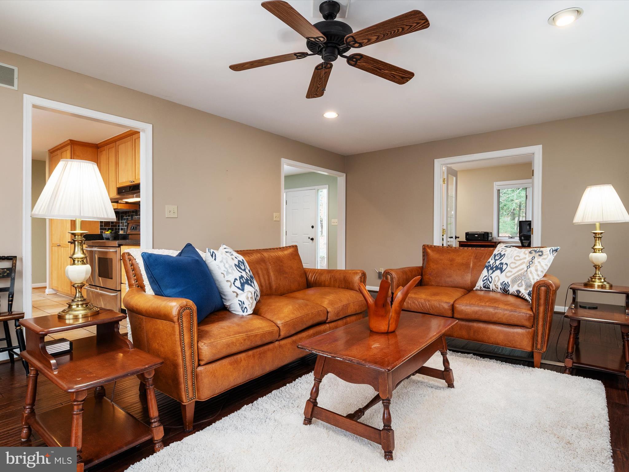 NORTH RIVER FOREST - Residential