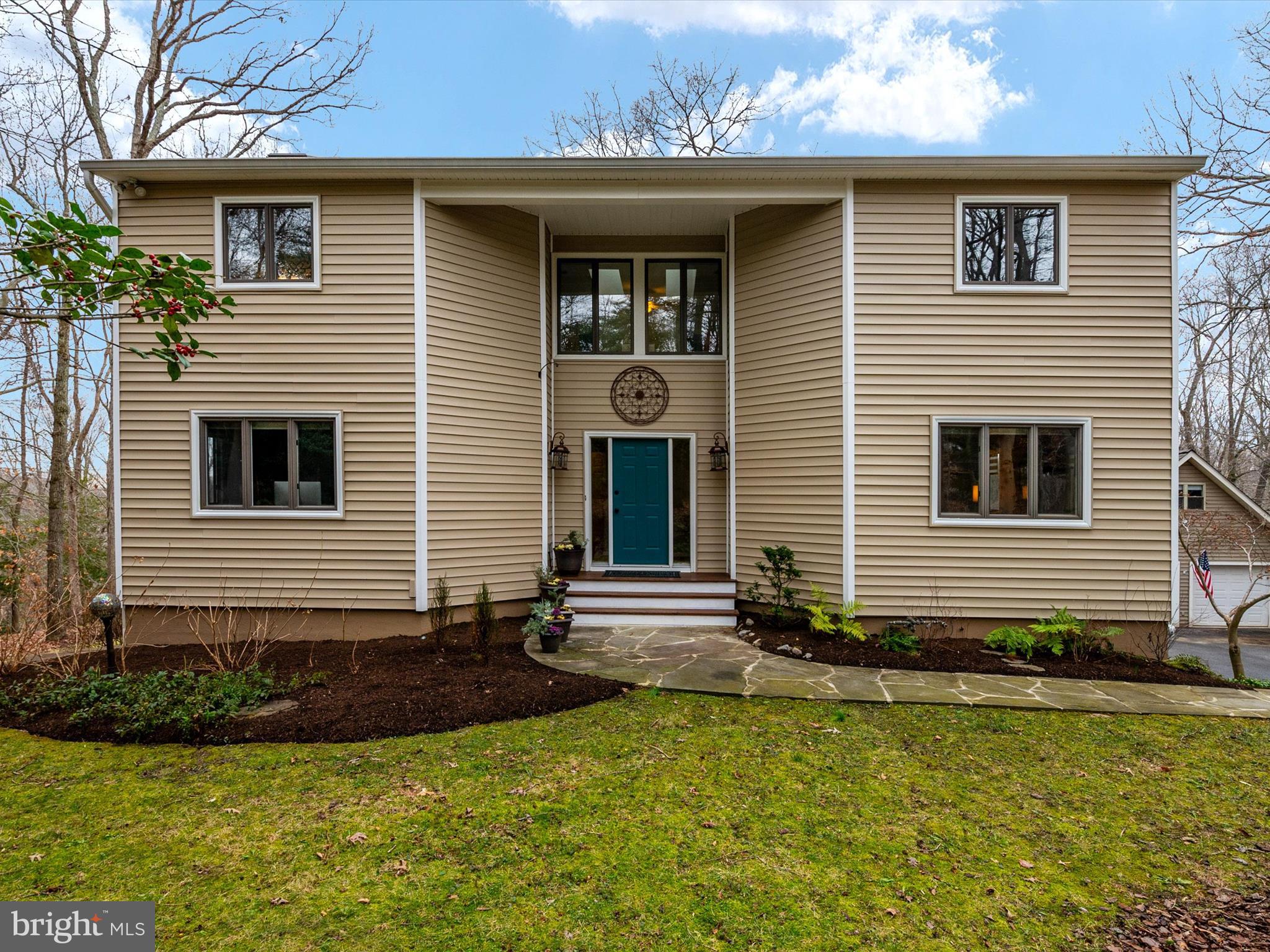 NORTH RIVER FOREST - Residential