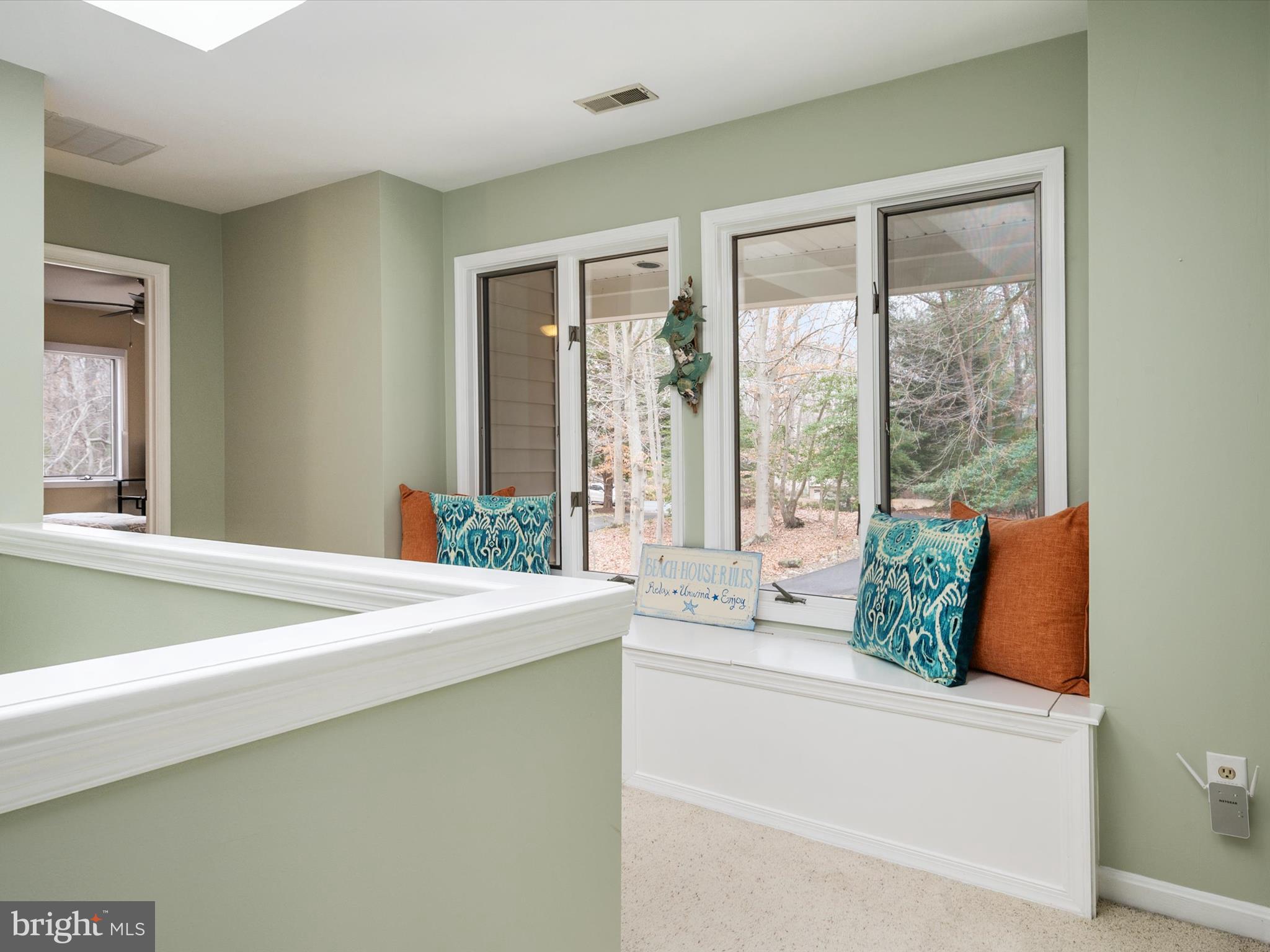 NORTH RIVER FOREST - Residential