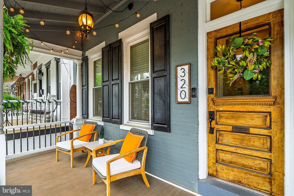 Photo of 320 E New Street, LANCASTER, PA 17602 (MLS # PALA2086850)