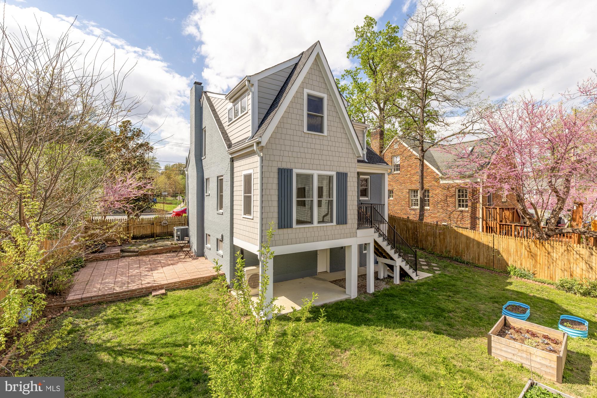 CHERRYDALE - Residential