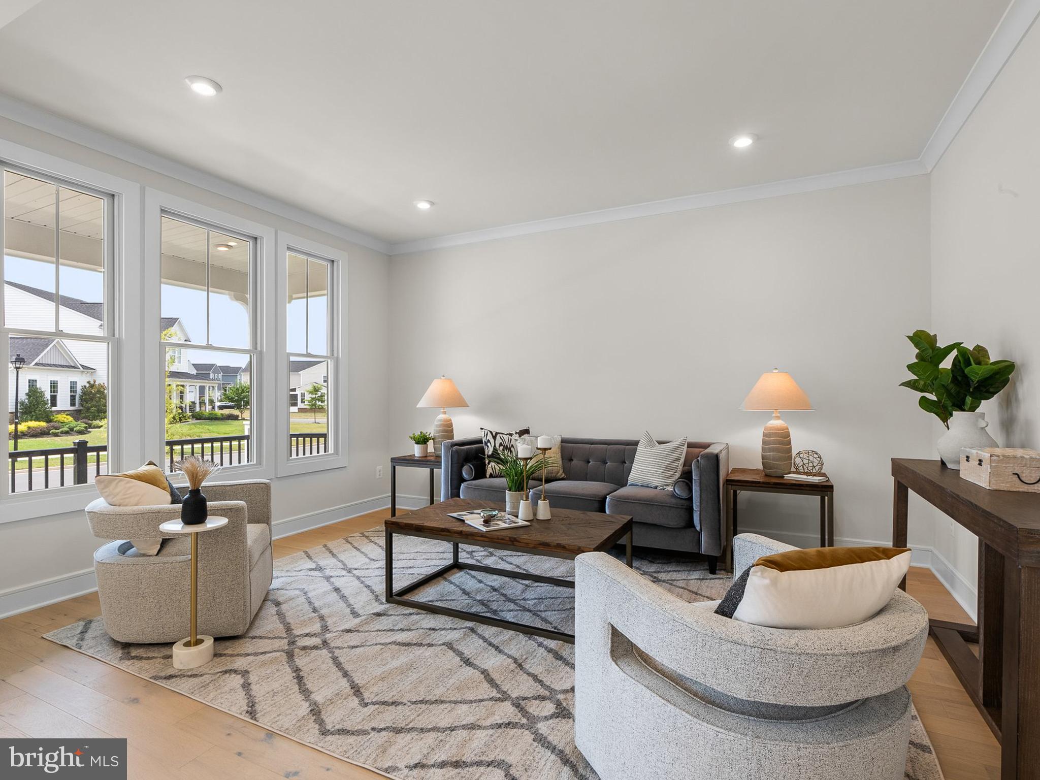 MEADOWBROOK - Residential