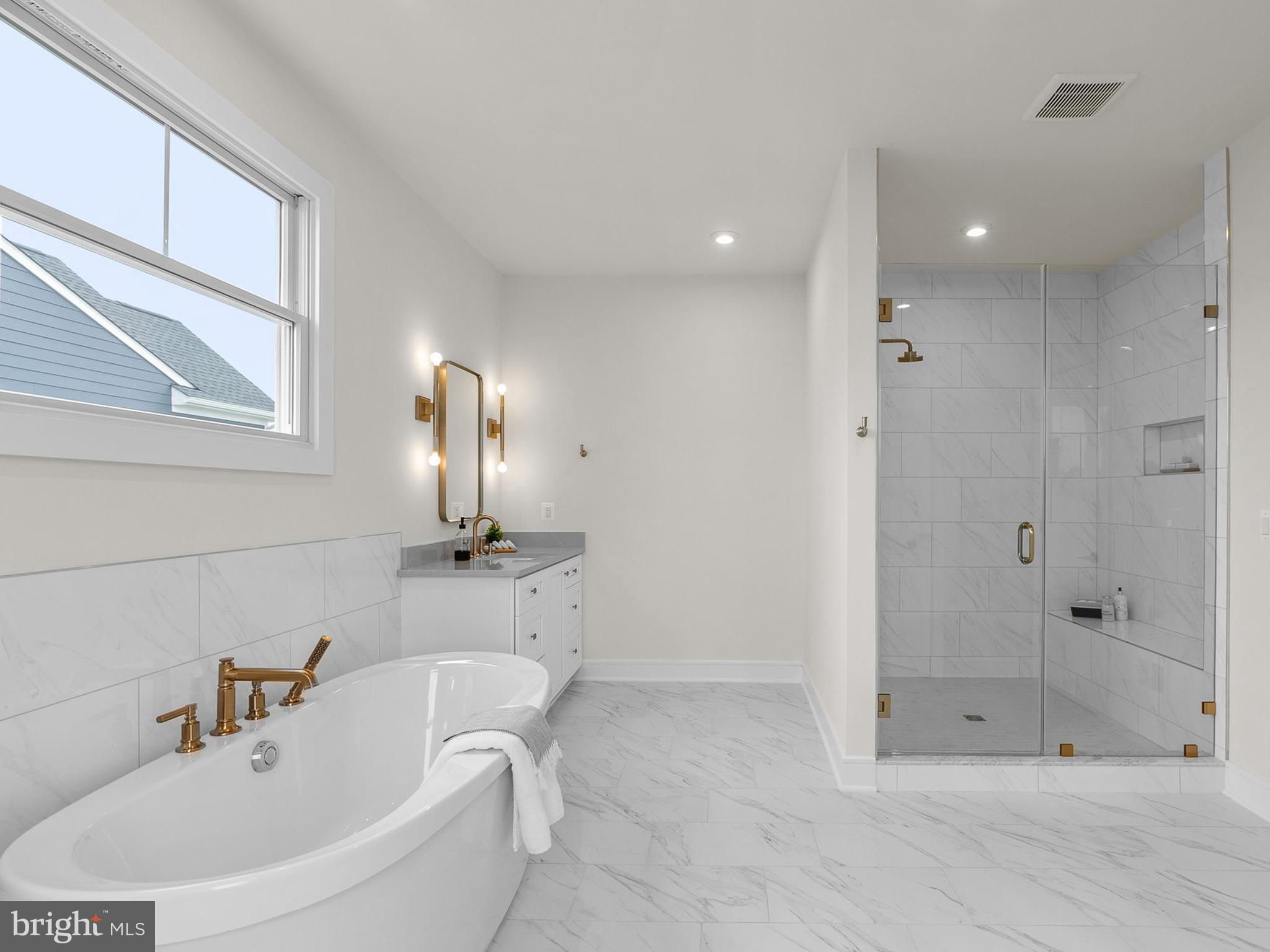 MEADOWBROOK - Residential