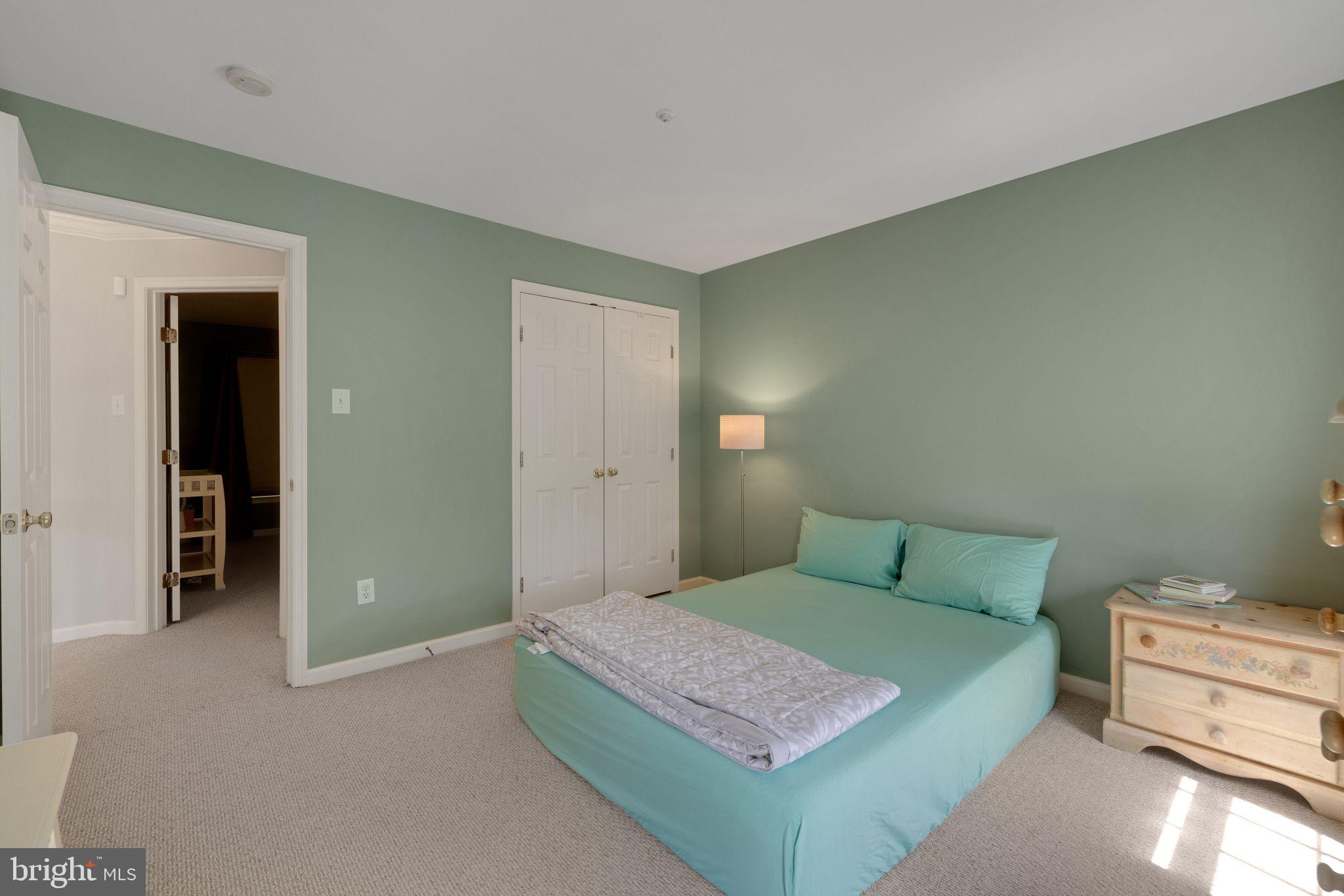 HICKORY RIDGE - Residential