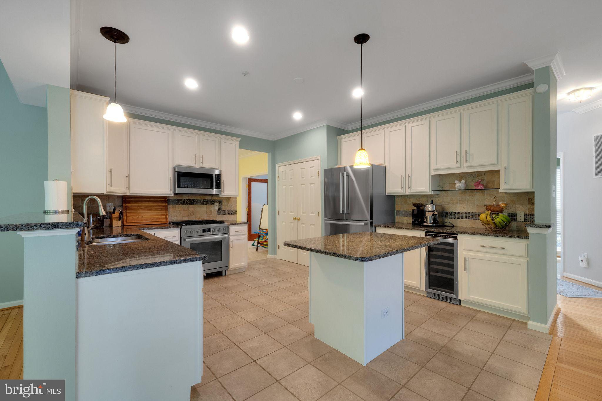 HICKORY RIDGE - Residential