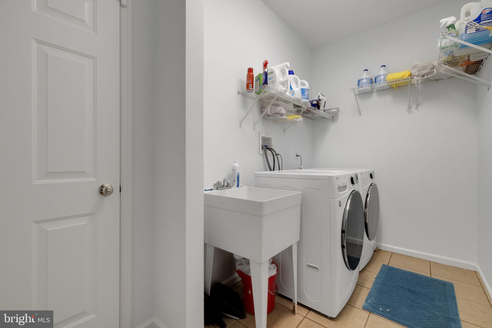 HICKORY RIDGE - Residential