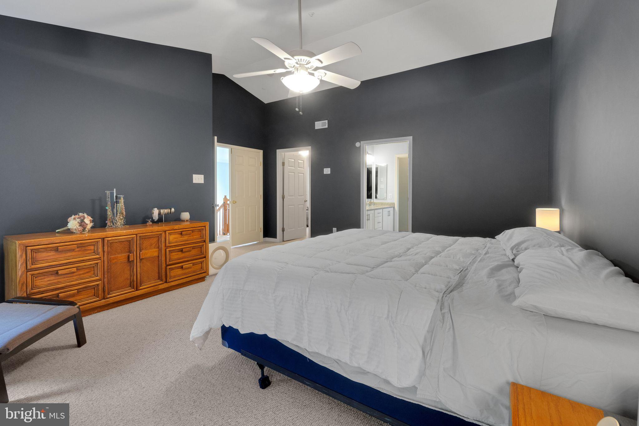 HICKORY RIDGE - Residential