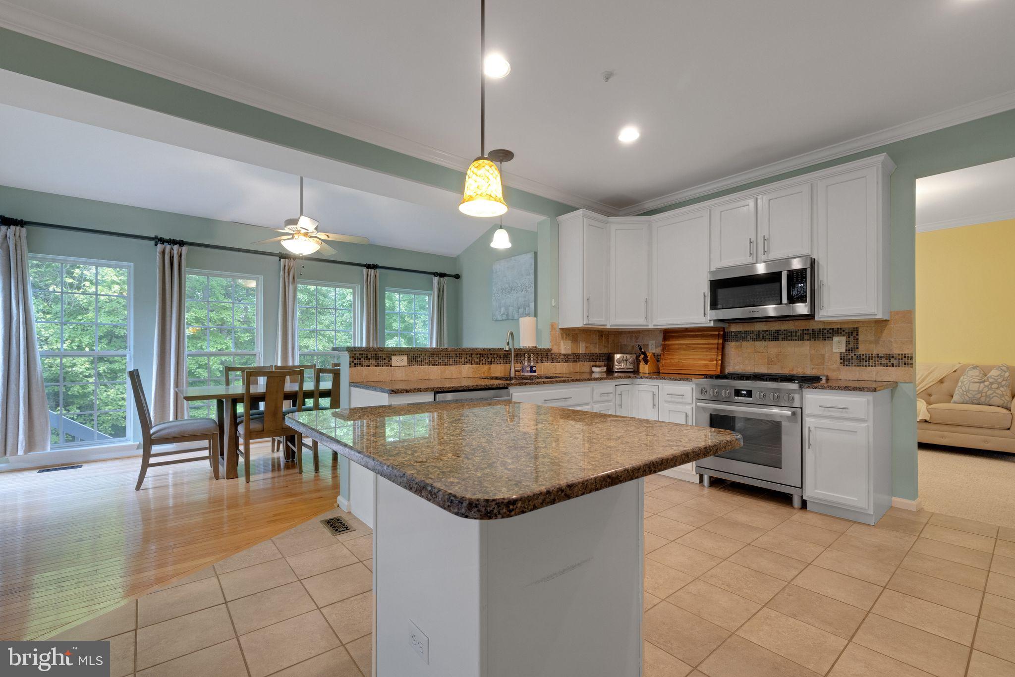 HICKORY RIDGE - Residential