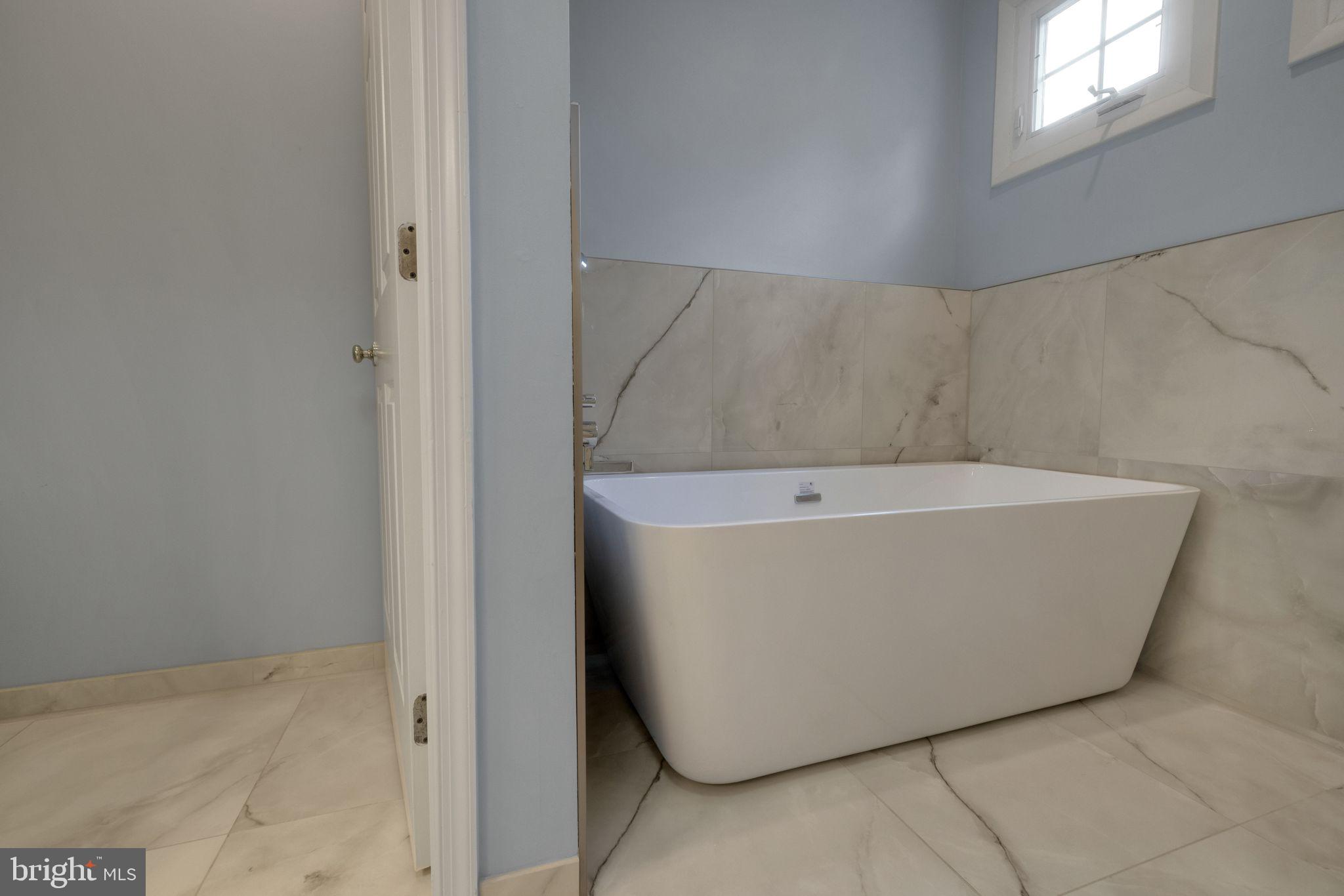 HICKORY RIDGE - Residential