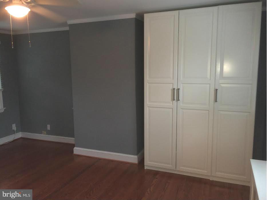 ROSEMONT PARK - Residential Lease