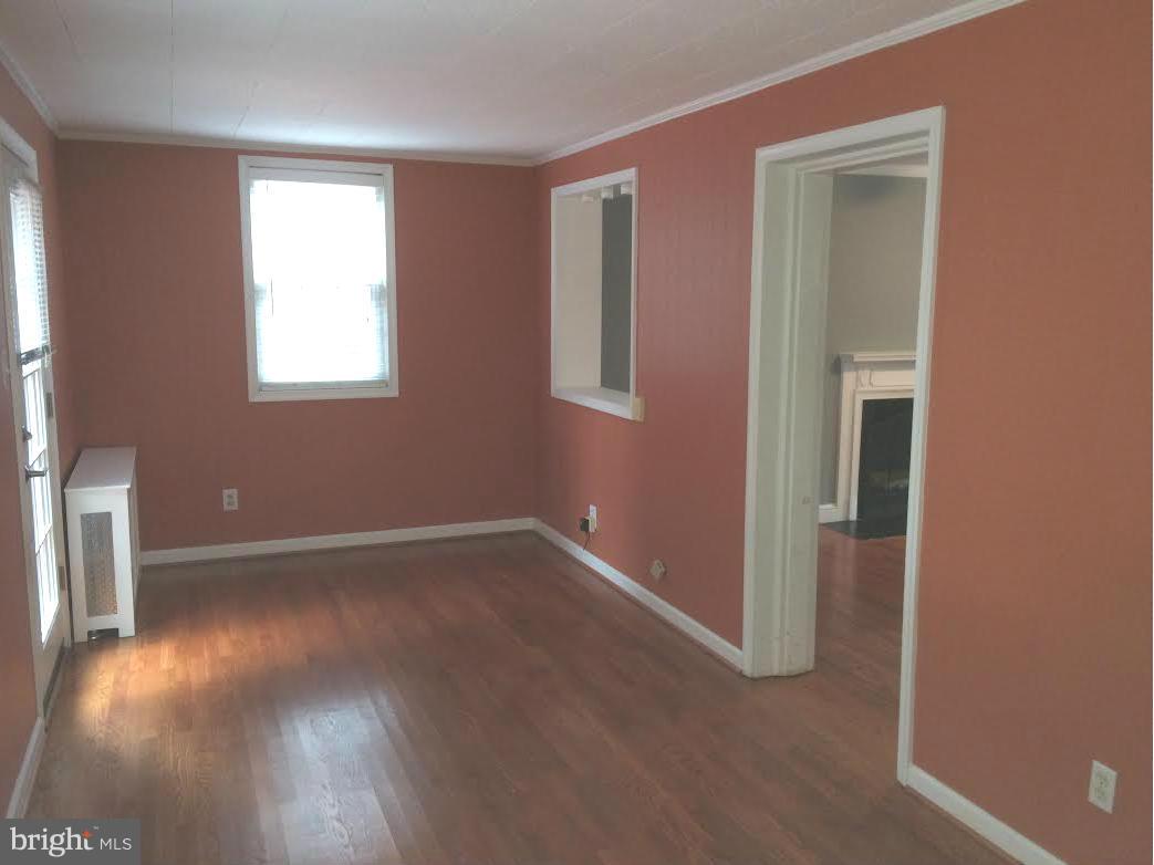 ROSEMONT PARK - Residential Lease