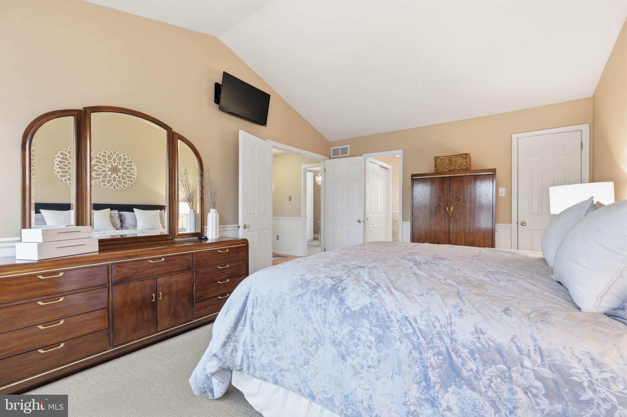 GREEN RIDGE MEADOW - Residential