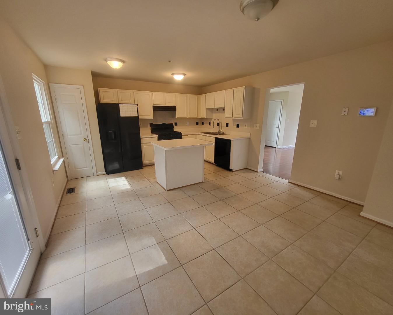 SOUTHWINDS SUB - Residential