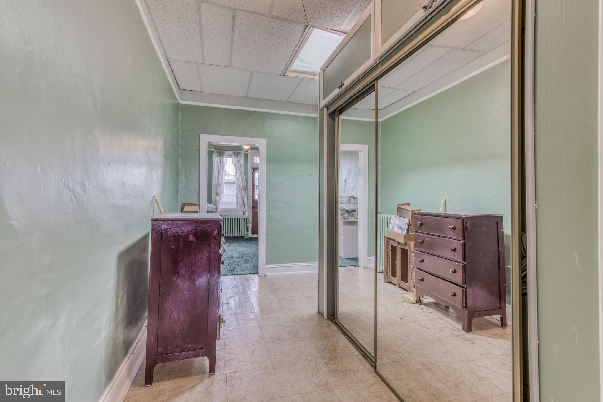 BALTIMORE HIGHLANDS - Residential