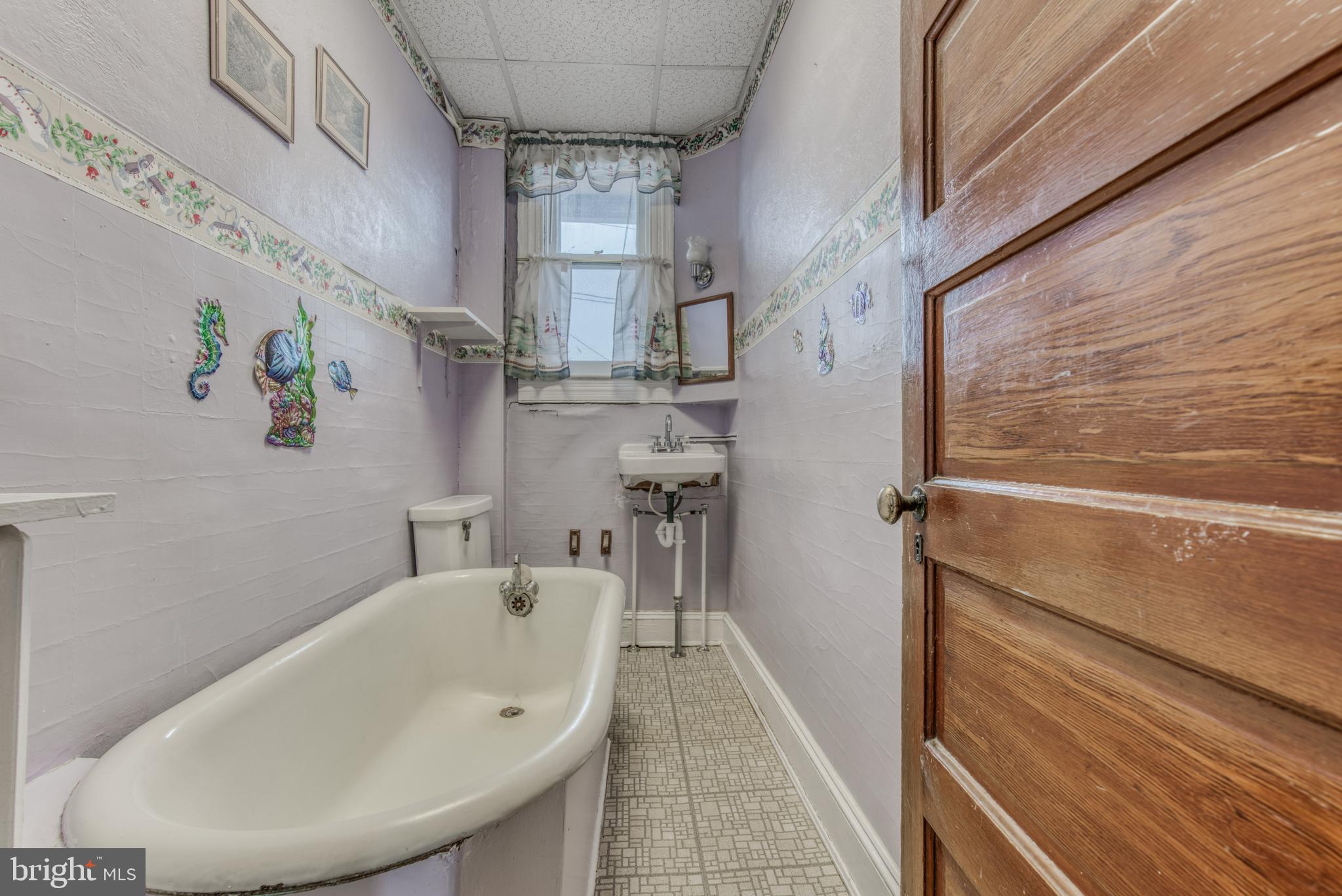 BALTIMORE HIGHLANDS - Residential