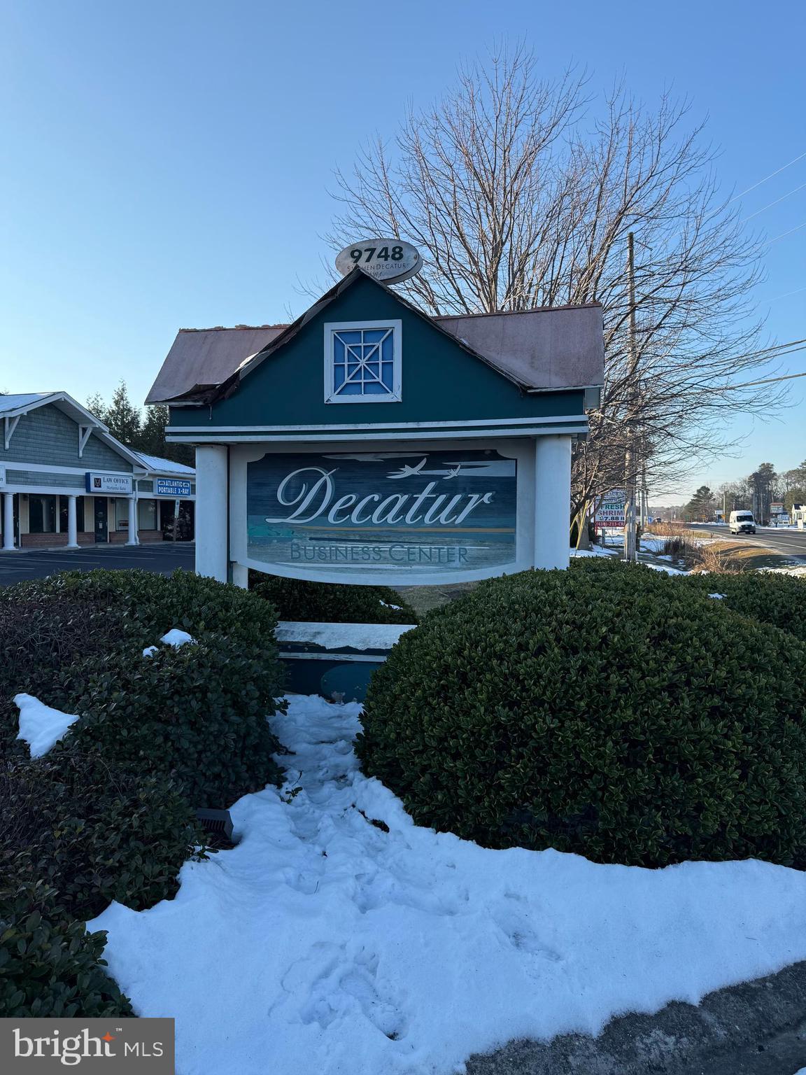 NONE AVAILABLE - Commercial Lease