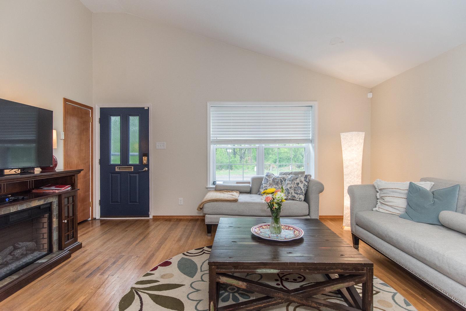 WINCHESTER PARK - Residential