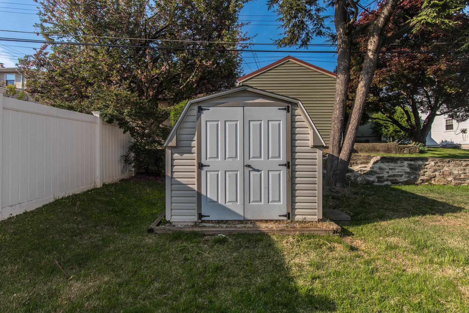 WINCHESTER PARK - Residential