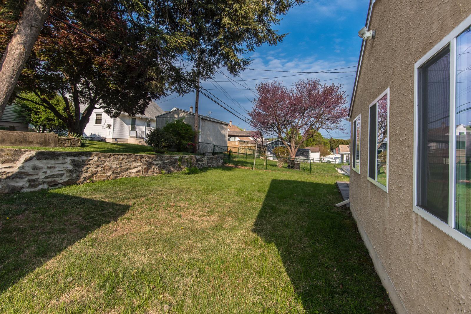 WINCHESTER PARK - Residential