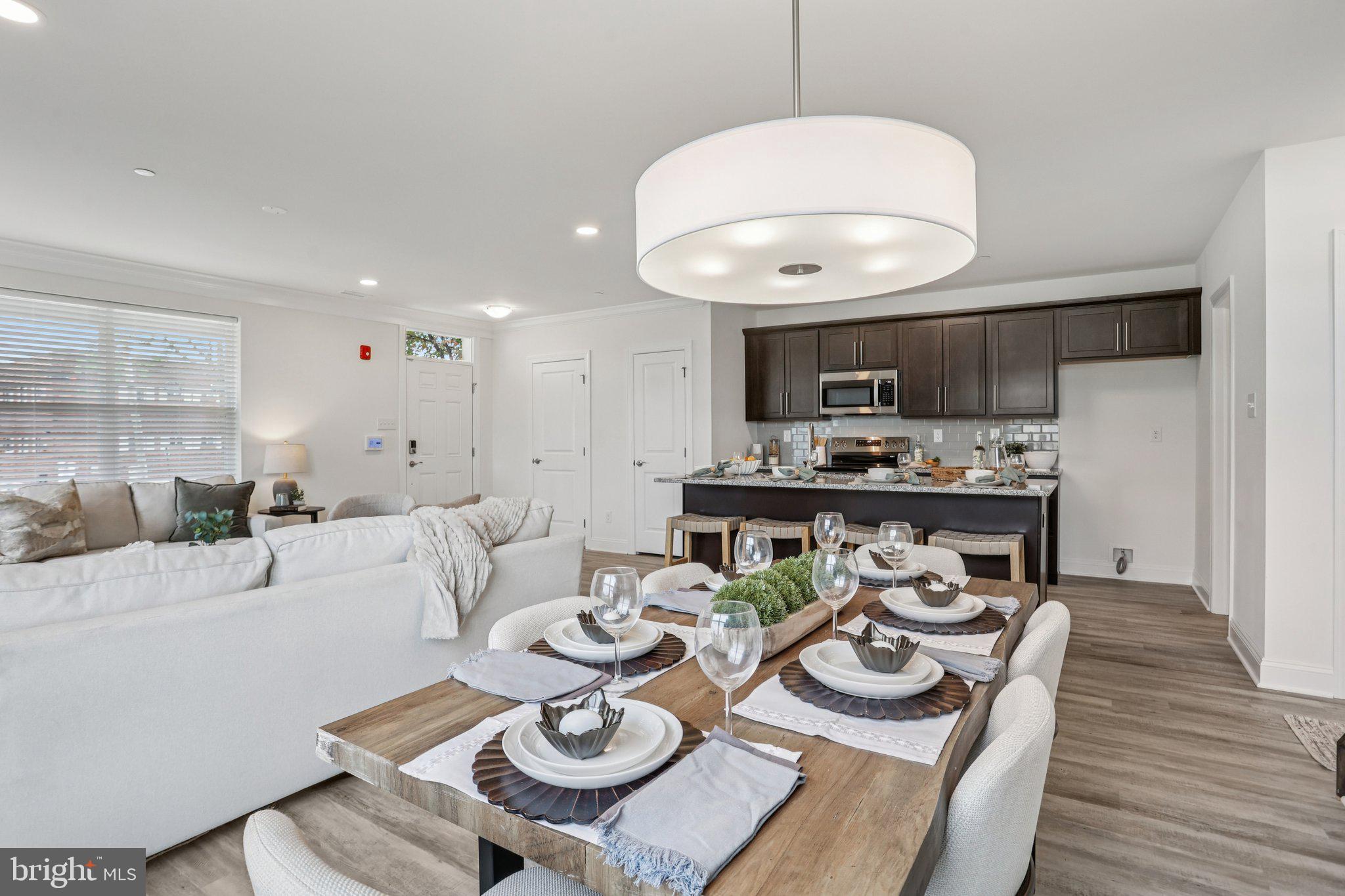 ARBOR PLACE - Residential