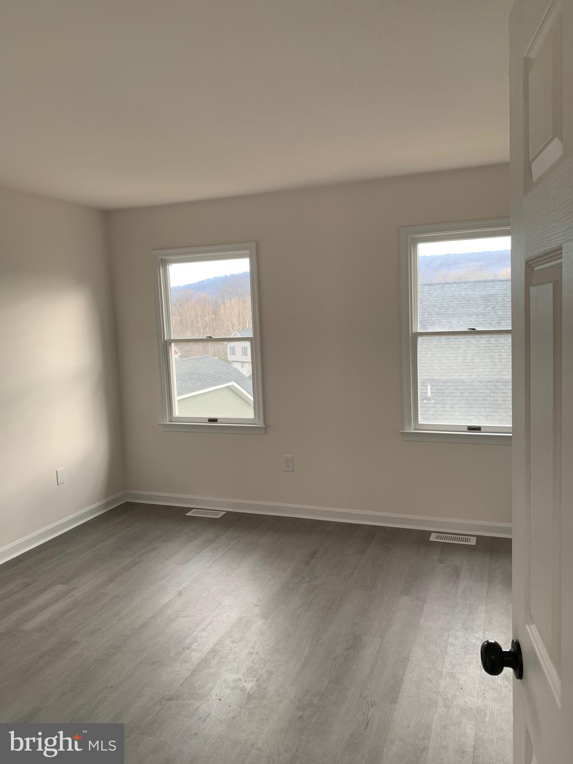 BOLIVAR ESTATES - Residential