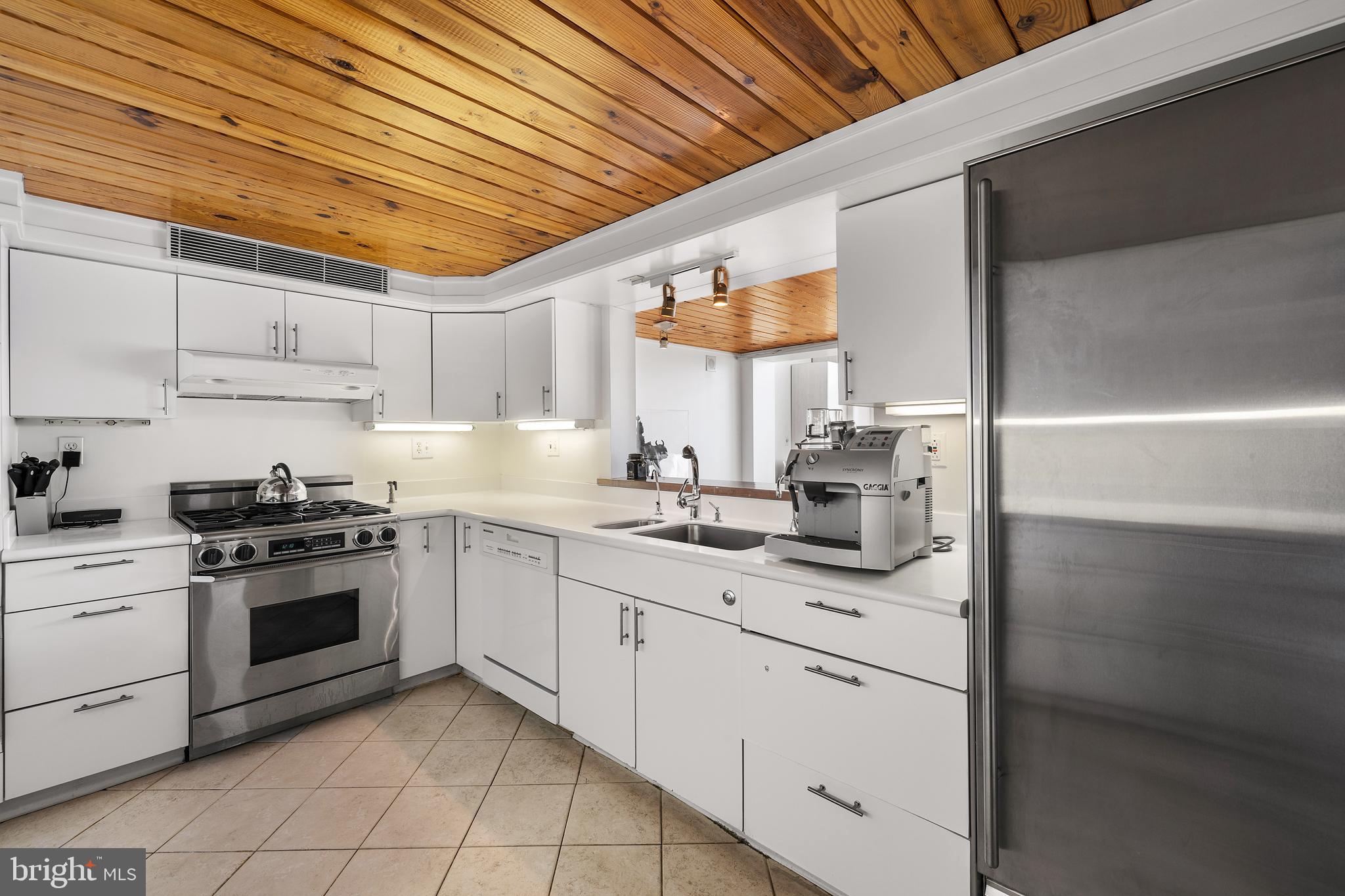 CANTON COVE - Residential