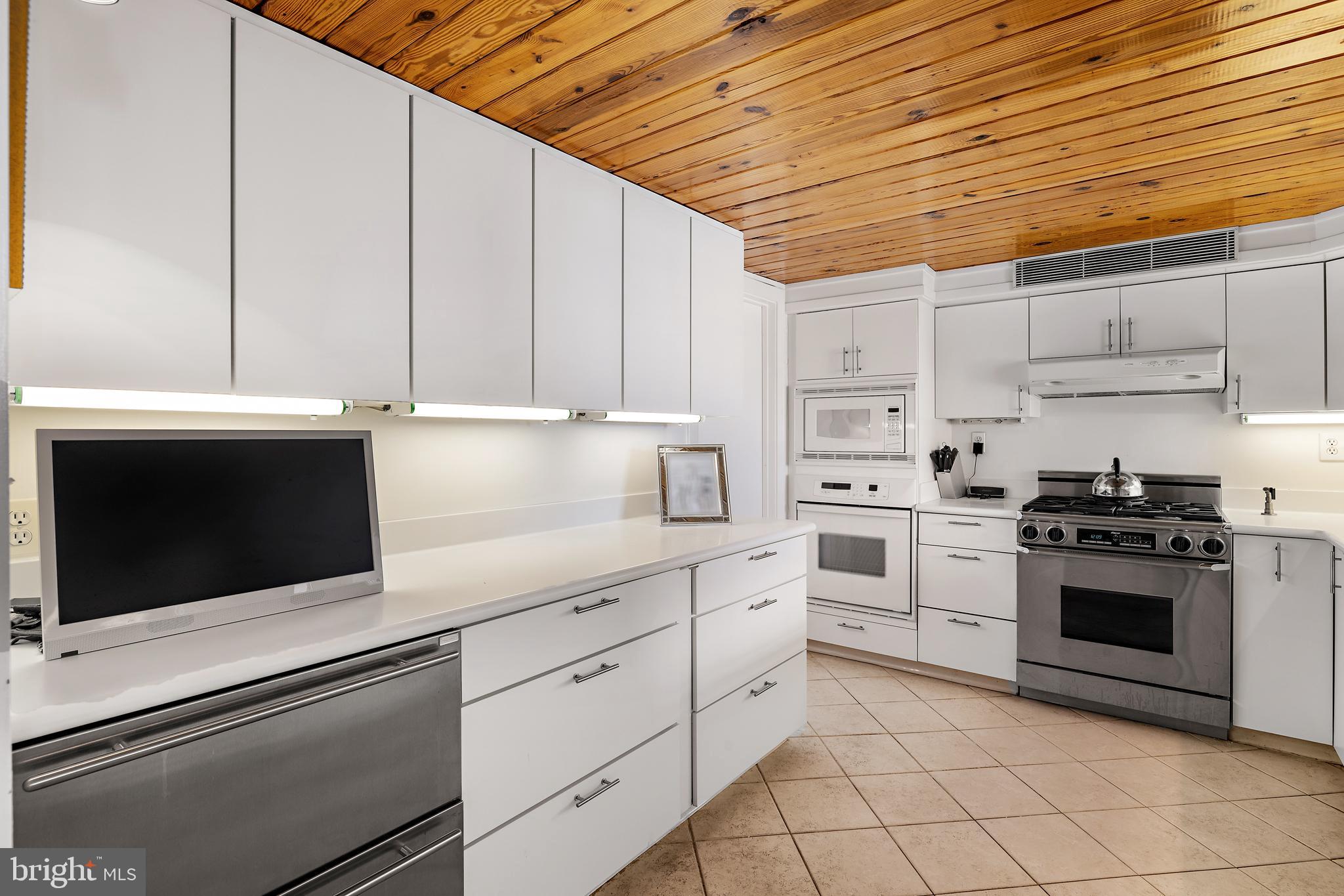 CANTON COVE - Residential